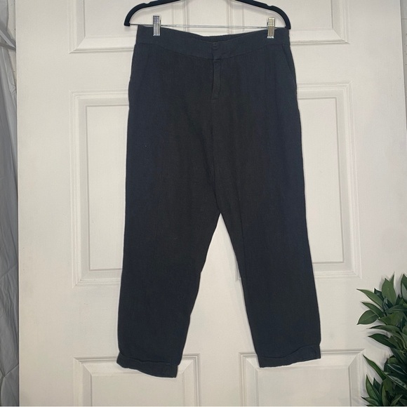 Old Navy Wool Like Soft Dark Charcoal Cuffed Ankle Pants Size Medium - Picture 1 of 10